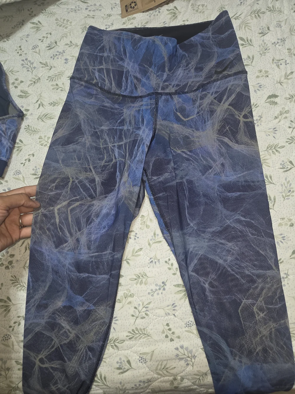 Nike Blue Marbled Racerback Sports Bra and Leggings Set